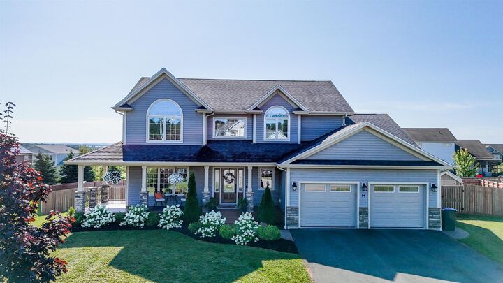 Property Photo:  14 Somerset  PE C1B 0J2 