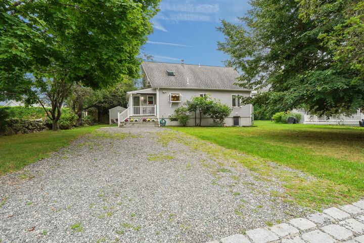 Property Photo:  4 Melbourne Dr  RI 02882 