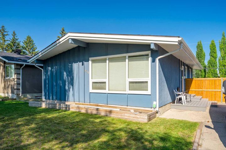 Property Photo:  6516 Crowchild Trail SW  AB T3E 5R5 