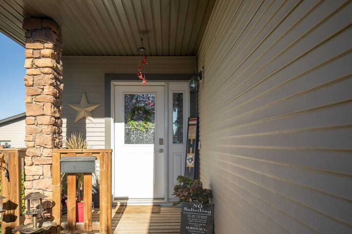 Property Photo:  5534 Prairie Ridge Avenue  AB T4M 0C2 