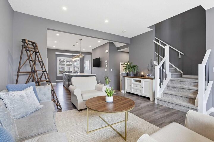Property Photo:  374 Masters Road SE  AB T3M 2T4 