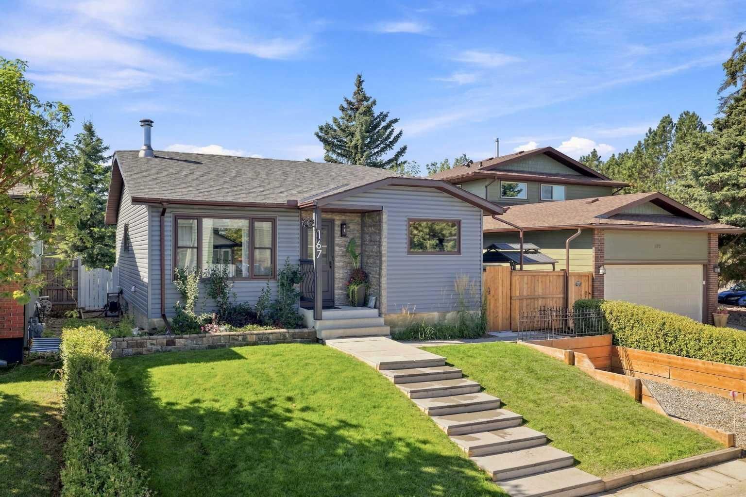 Property Photo:  167 Bernard Way NW  AB T3K 2E8 