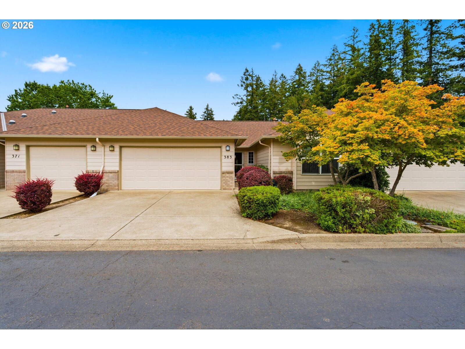 Property Photo: 383 NE Fircrest Pl OR 97128