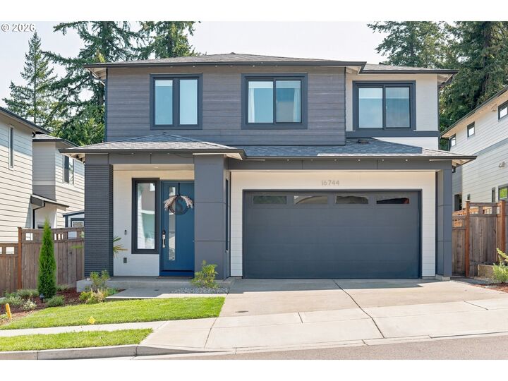 Property Photo:  16744 SE Shimmering Leaf St  OR 97086 