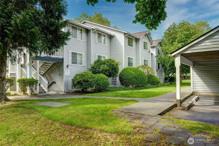Property Photo:  7453  Newcastle Golf Club Road L304  WA 98059 