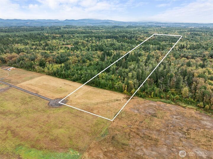 Property Photo:  137  Jenny Kay Lane  WA 98542 