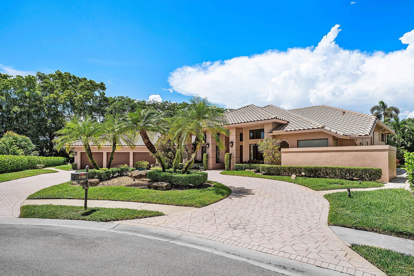 Property Photo: 17595 Bocaire Place FL 33487