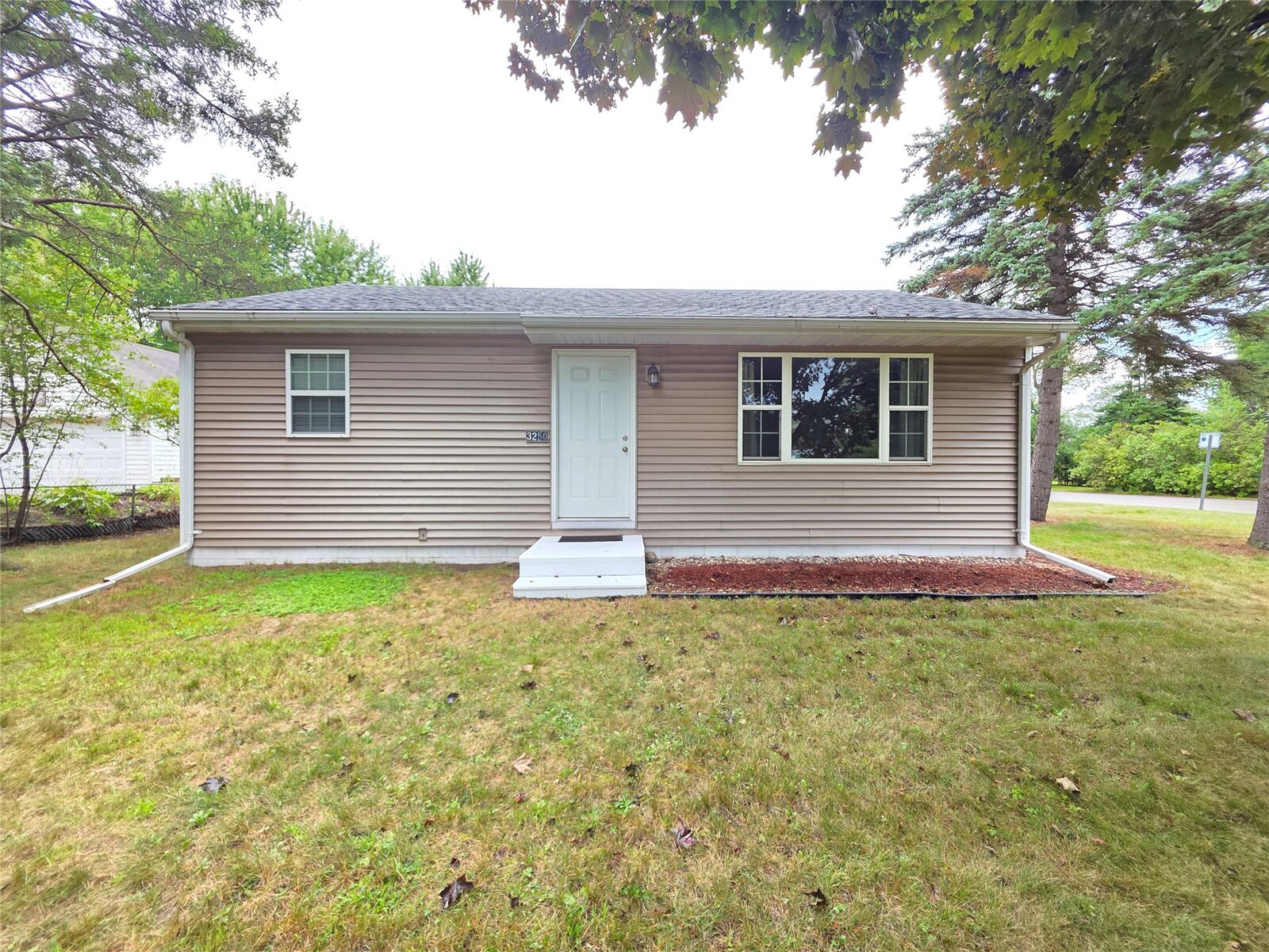 Property Photo:  3250 Melby Street  WI 54703 