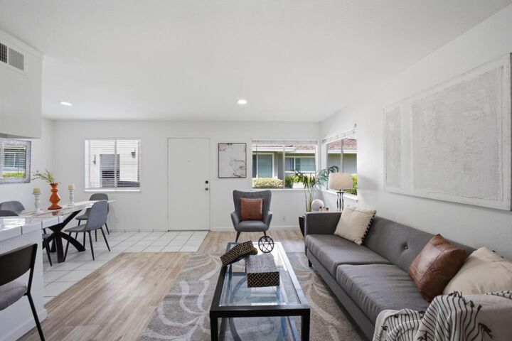 Property Photo:  811 North Capitol Avenue 3  CA 95133 