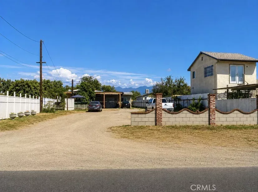 Property Photo: 18330 Hawthorne Avenue CA 92316