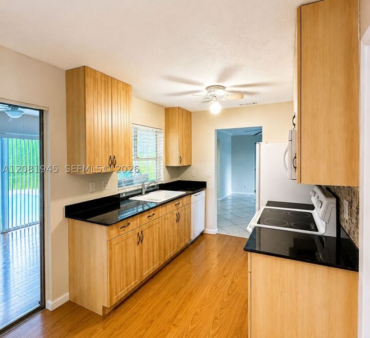 Property Photo:  5156 Michael Dr  FL 33417 