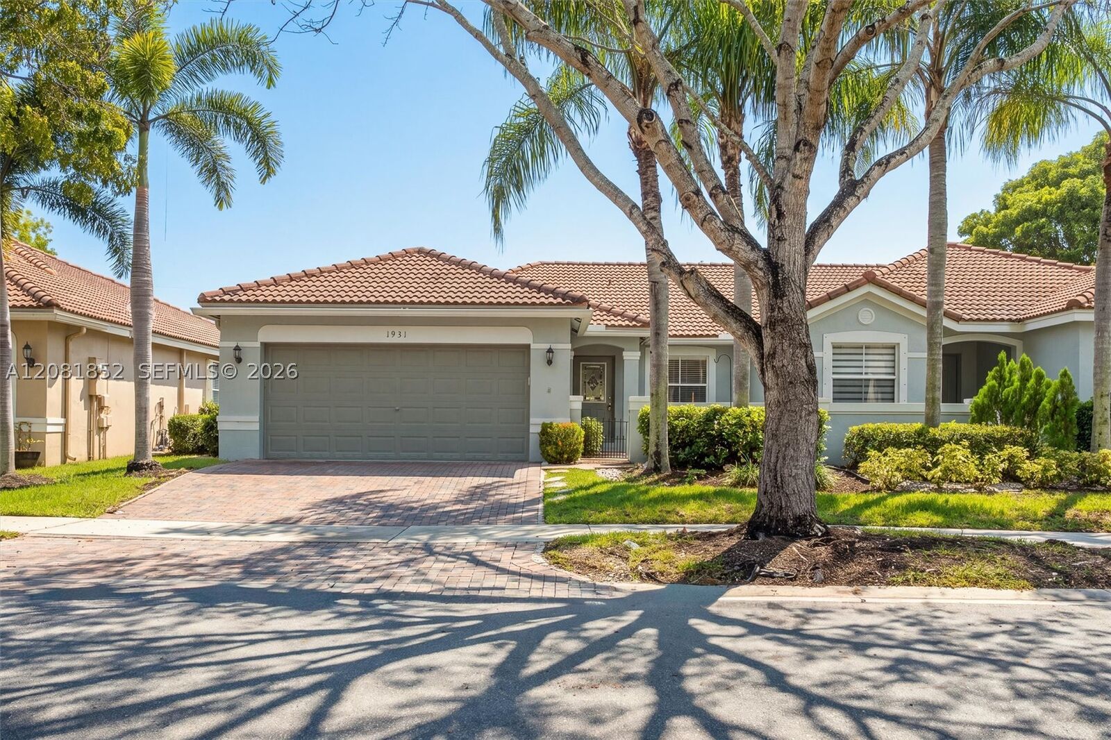 Property Photo:  1931 Pisces Ter  FL 33327 