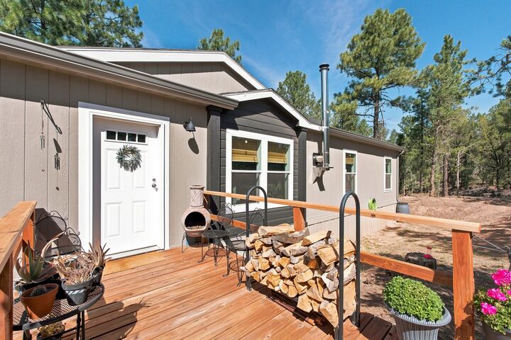 Property Photo:  23 Avenida Mercedes  NM 87552 