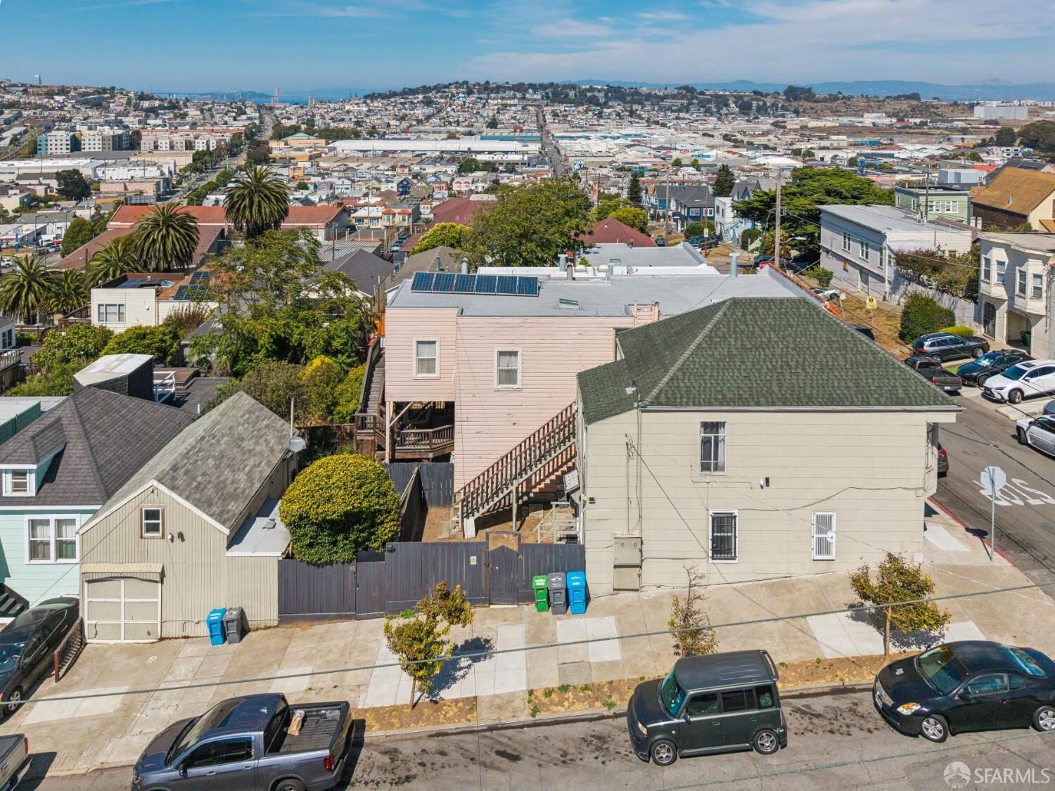 Property Photo:  3444 Jennings Street  CA 94124 