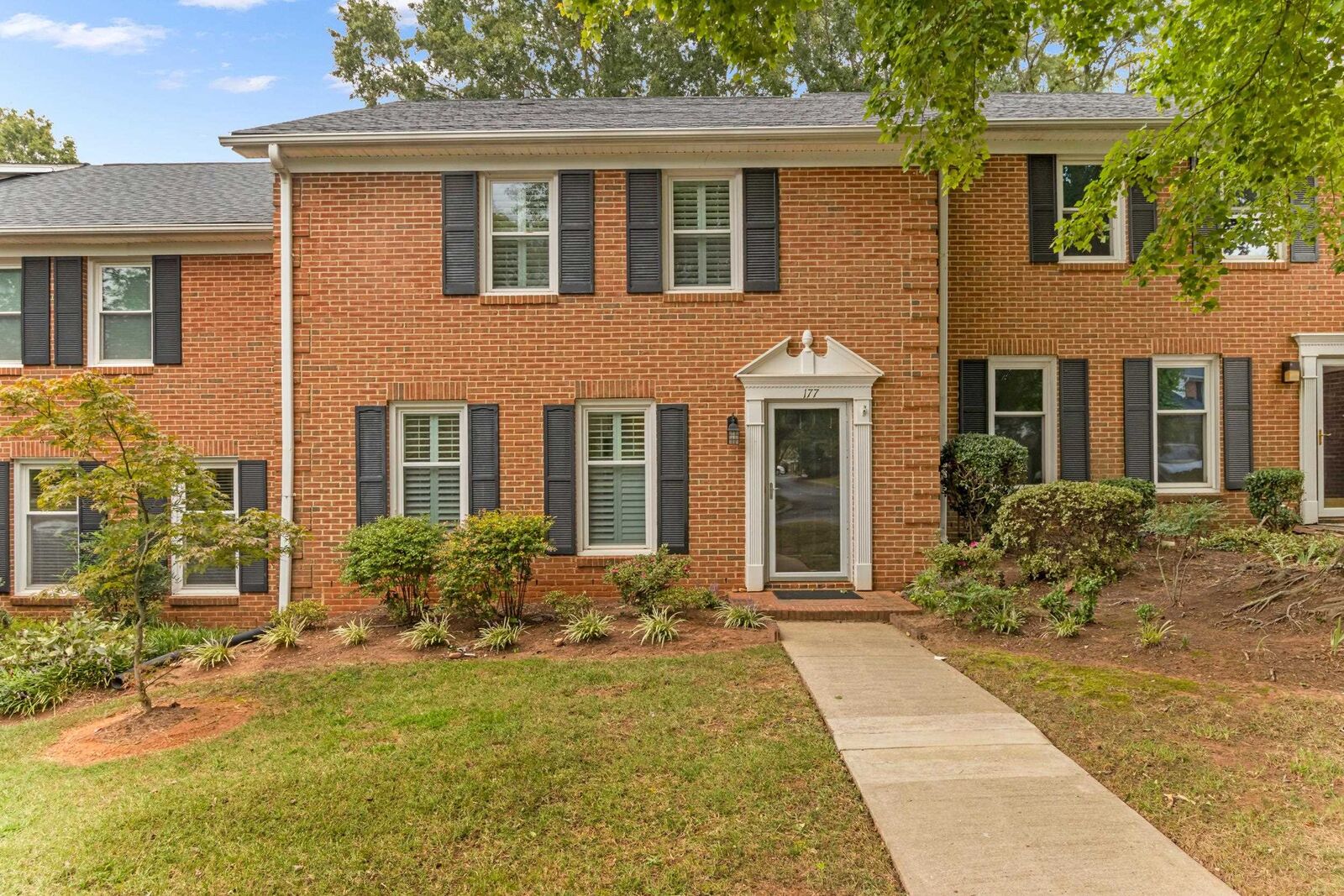 Property Photo:  177 Buckstone Lane  SC 29307 