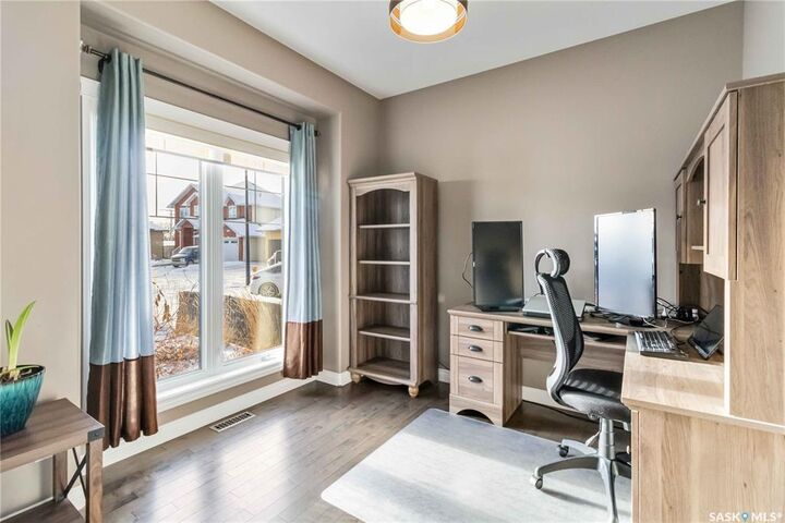 Property Photo:  119 Masuda Terrace  SK S7W 0G9 