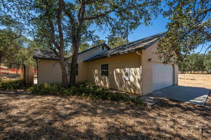 Property Photo:  7487 White Oak Road  CA 96021 