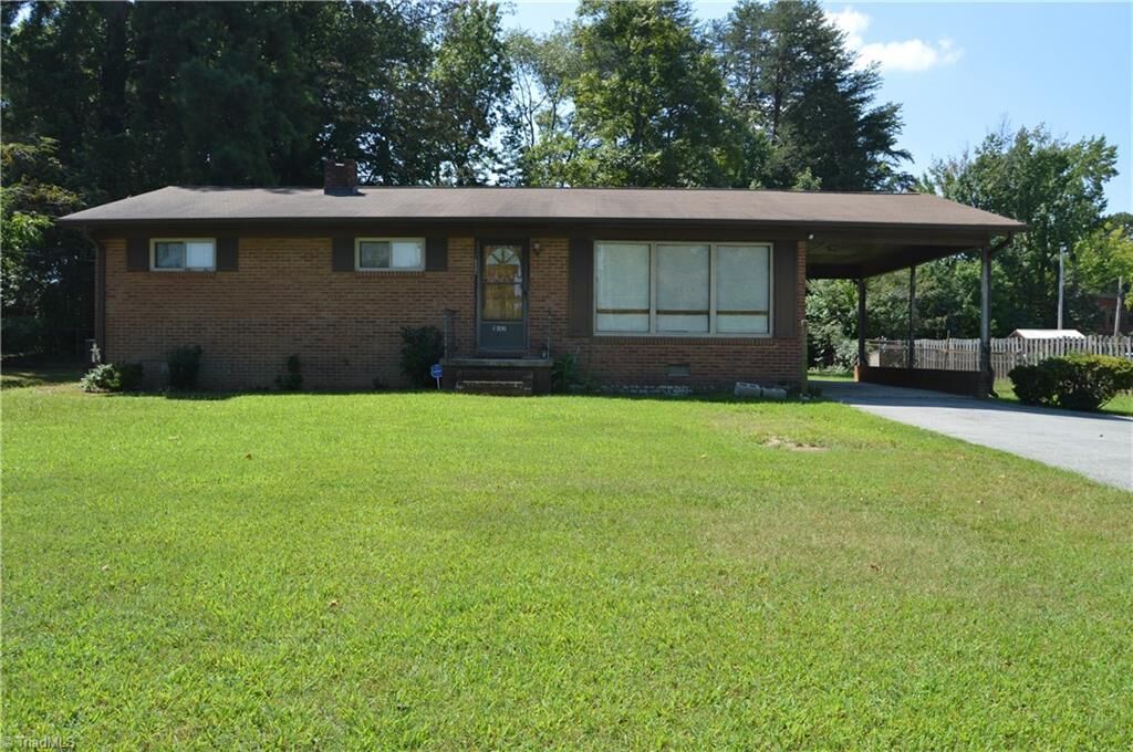 Property Photo: 102 Lassiter Drive NC 27265