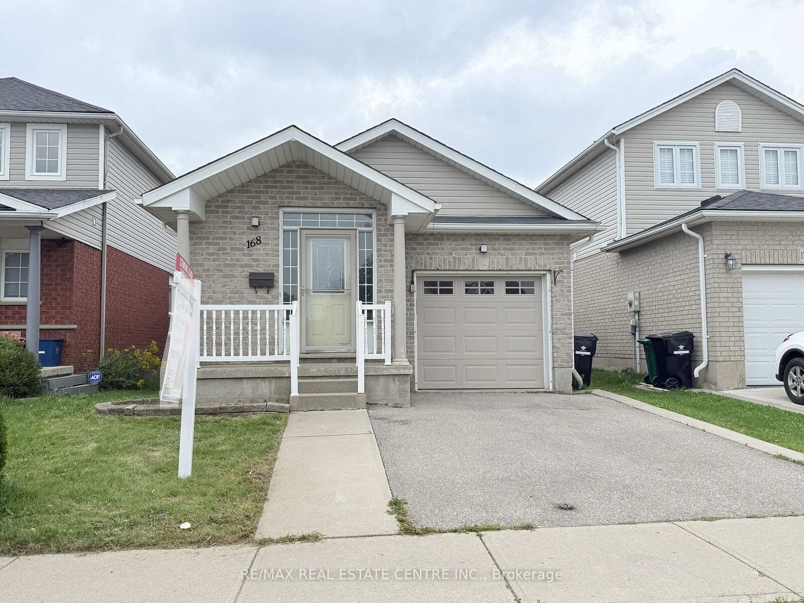 Property Photo:  168 Copper Leaf Street  ON N2E 3V9 