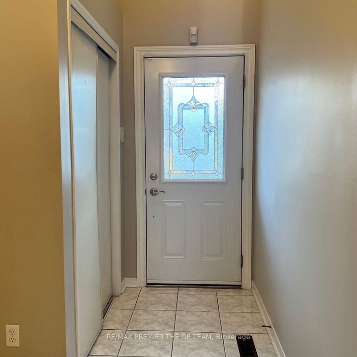 Property Photo:  94 Kelso Crescent  ON L6A 2K6 