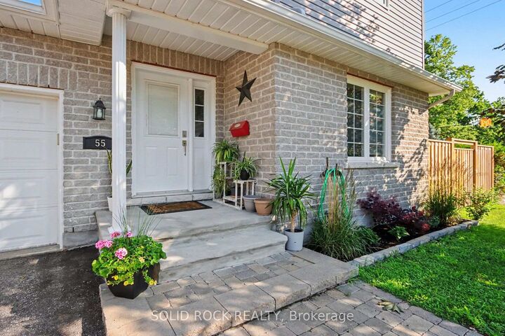 Property Photo:  55 Woodward Street  ON K7C 2X3 