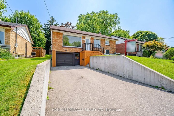 Property Photo: 199 Allen Street E Upper Level ON N2J 1J9