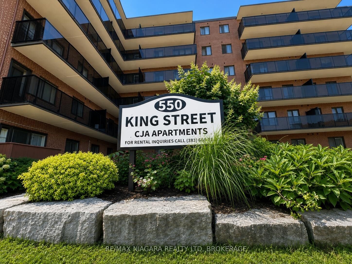 Property Photo: 550 King Street 304 ON L4R 3N1
