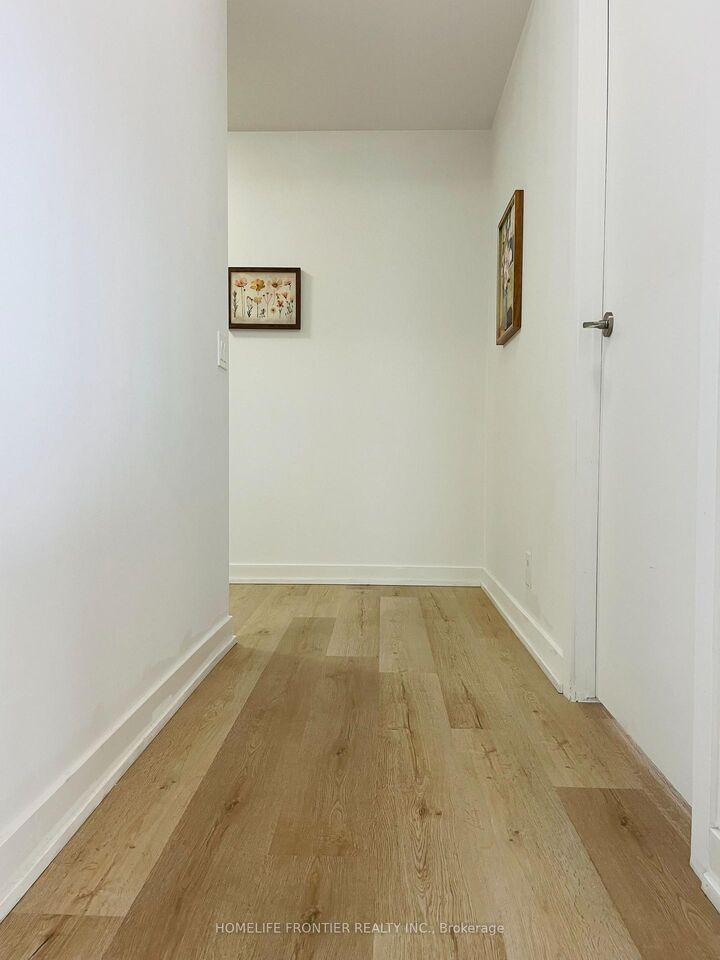 Property Photo:  2200 Lakeshore Boulevard W 1001  ON M8V 1A4 
