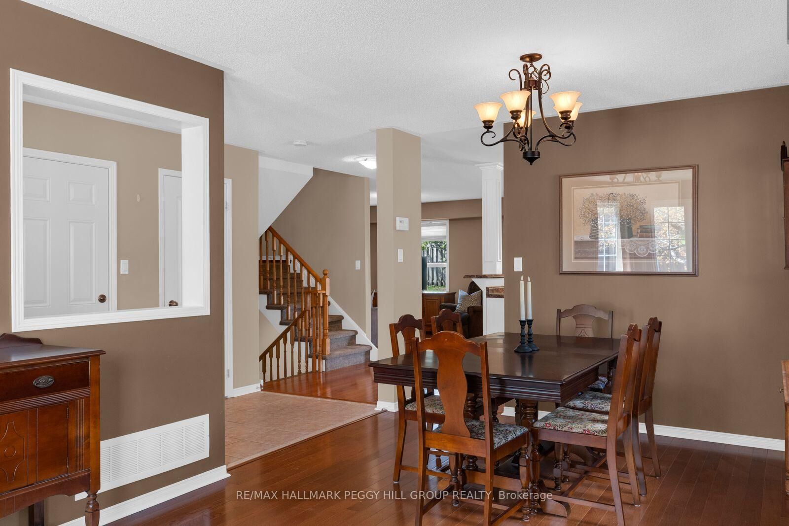 Property Photo:  168 Wildwood Trail  ON L4N 9Y6 