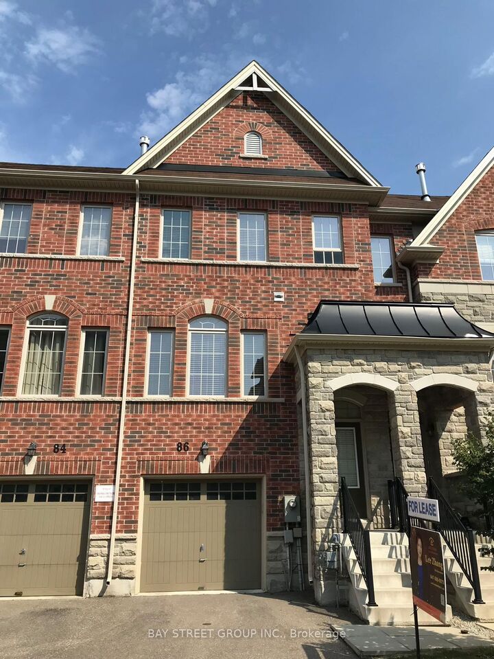 Property Photo:  86 Mack Clement Lane  ON L4S 0G2 