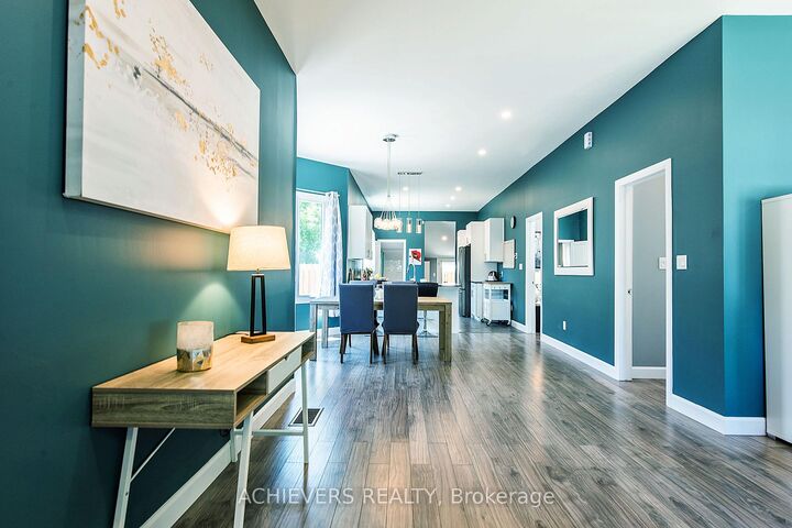 Property Photo:  9 Pearl Street  ON N5Z 1X1 