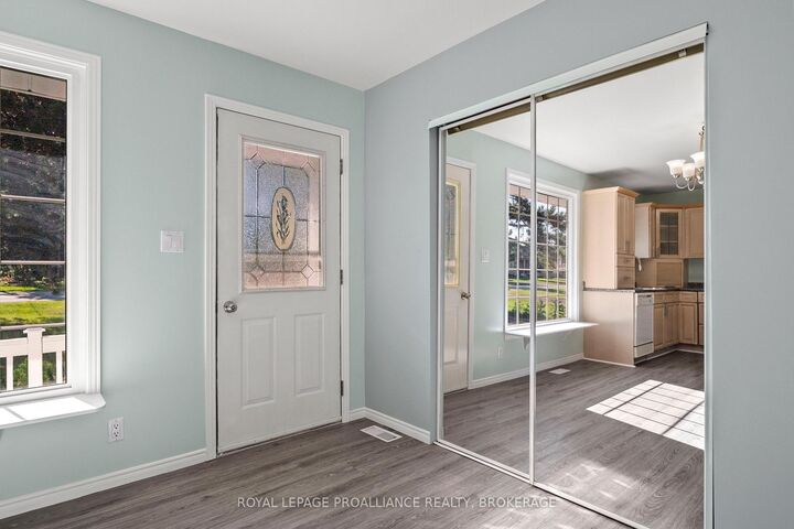 Property Photo:  19 Millhaven Road  ON K0H 2H0 