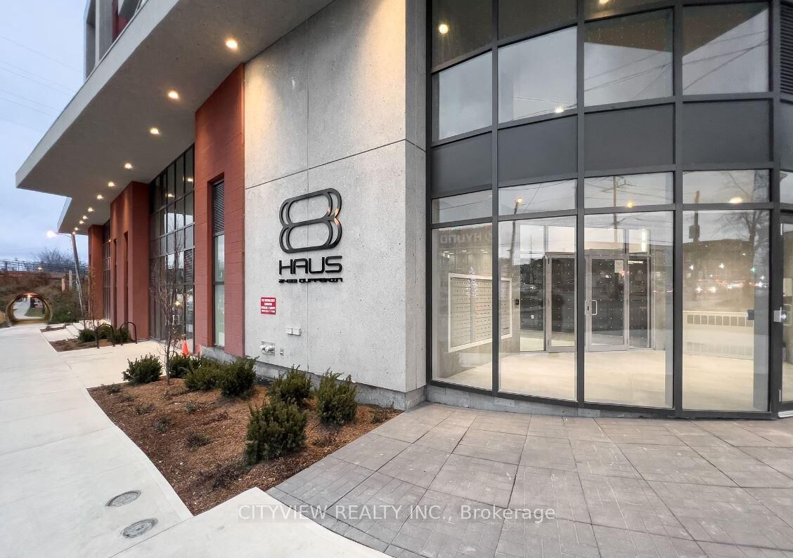 Property Photo:  2433 Dufferin Street 602  ON M6E 0B4 