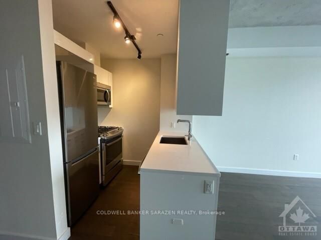 Property Photo:  224 Lyon Street 804  ON K1R 0C1 