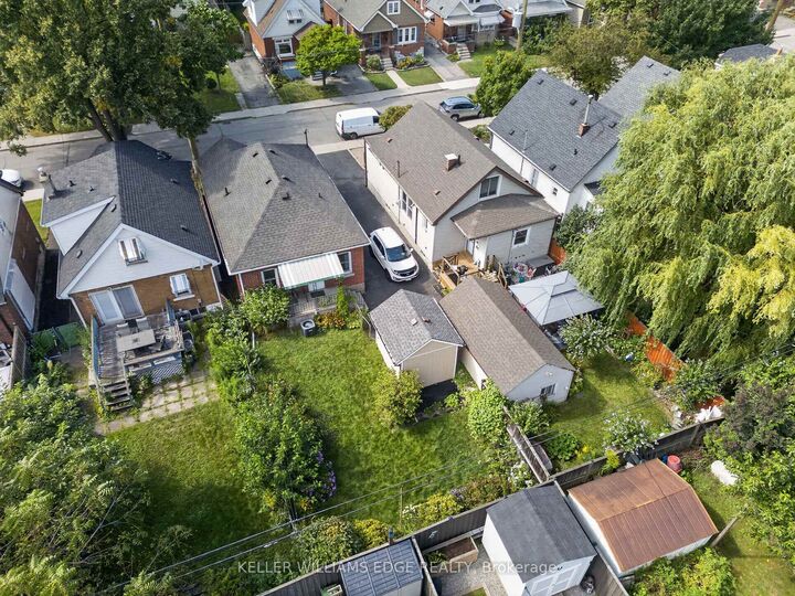 Property Photo:  30 Barons Avenue N  ON L8H 5A2 