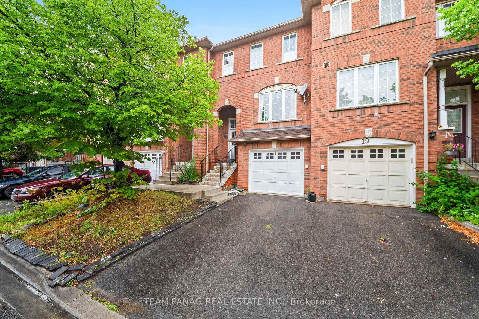 Property Photo:  170 Havelock Drive 21  ON L6W 4T3 