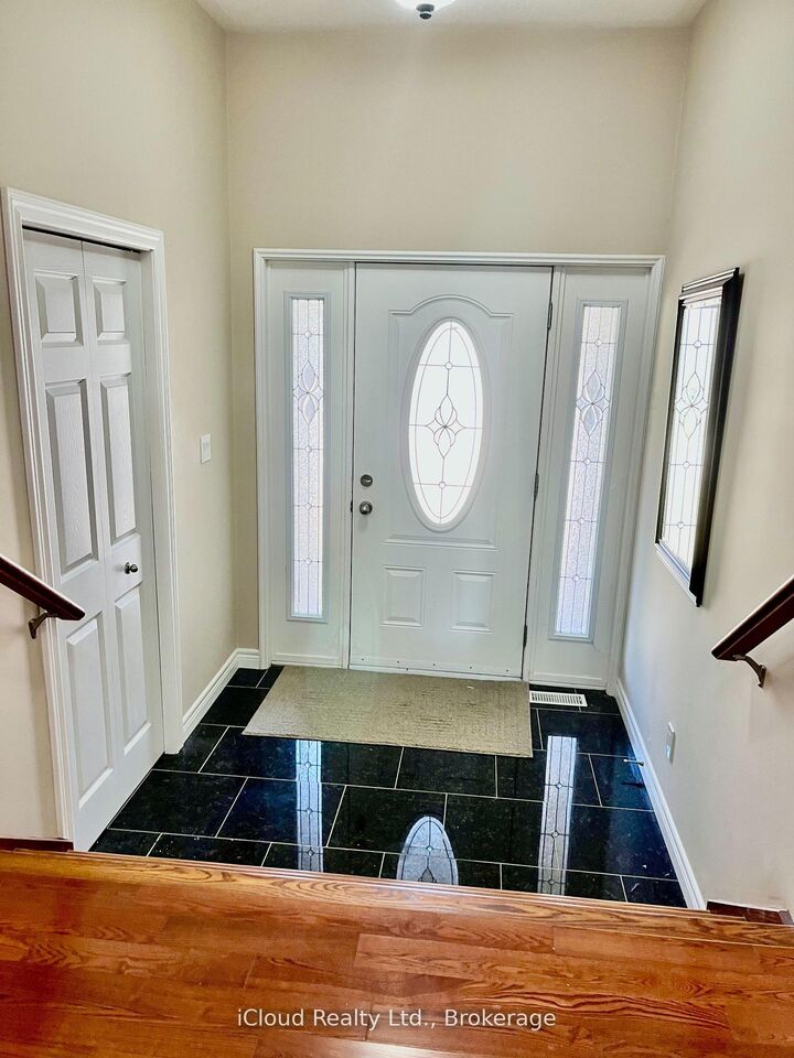 Property Photo:  782 Brentwood Drive  ON N0H 2C4 