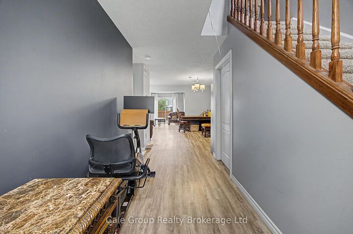 Property Photo:  717 Crawford Crescent  ON N4S 8Z5 