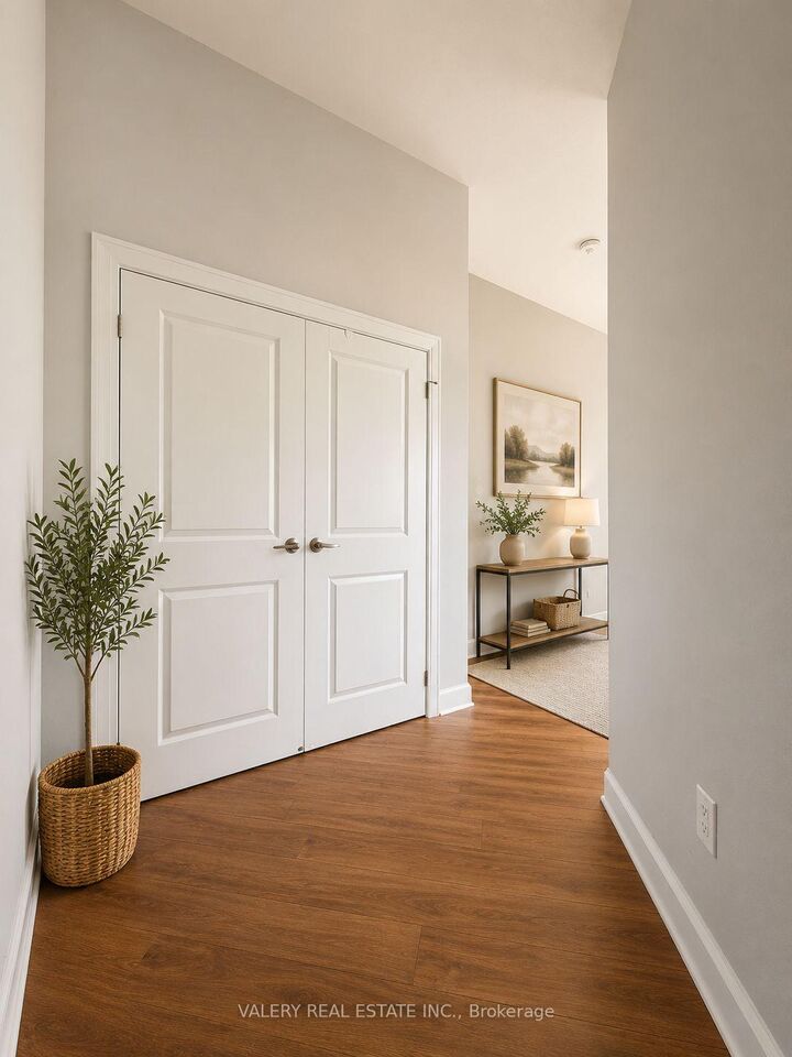 Property Photo:  75 Eastdale Avenue B101  ON M4C 5N3 