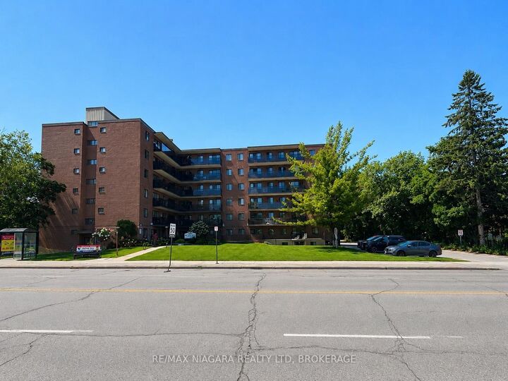 Property Photo:  550 King Street 103  ON L4R 3N1 