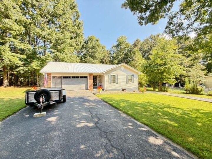 Property Photo:  64 Pear Cir  TN 38555 