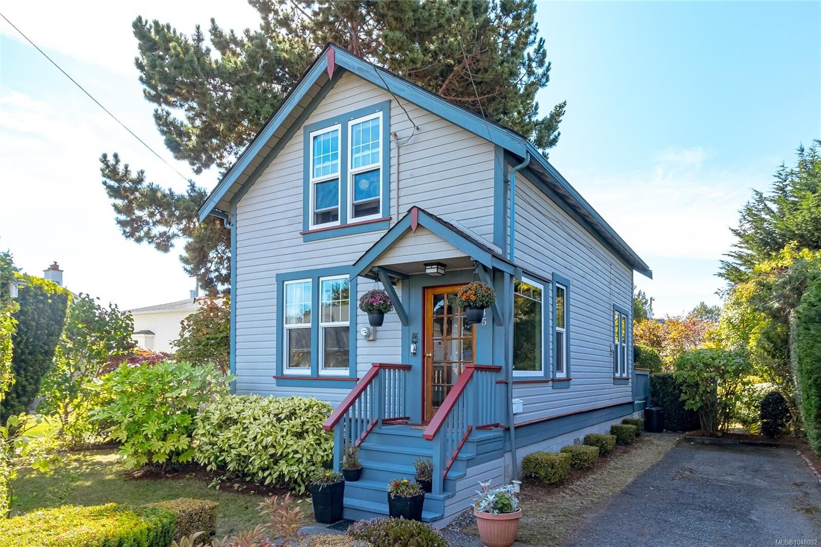 Property Photo:  2445 Amelia Ave  BC V8L 2J4 
