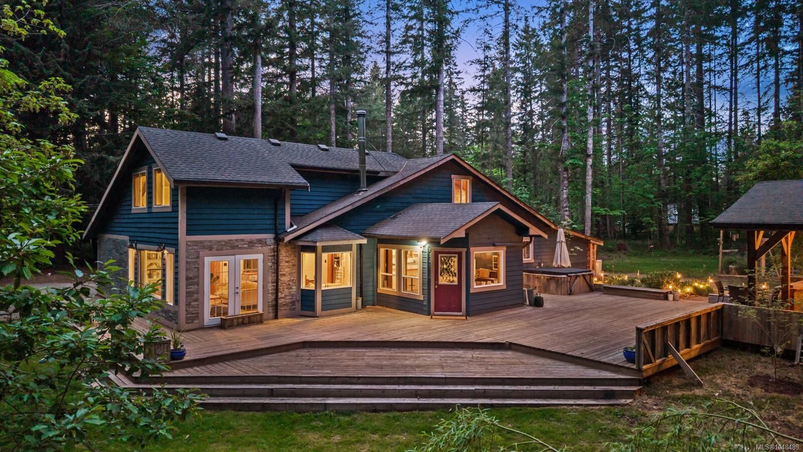 Property Photo:  9525 Doyle Rd  BC V9J 1E7 