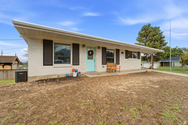 Property Photo:  10384 S Amaryllis Dr  UT 84094 