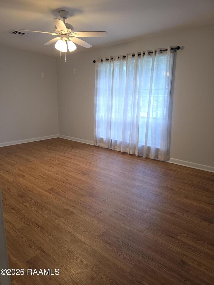 Property Photo: 203 Elmwood Drive LA 70503