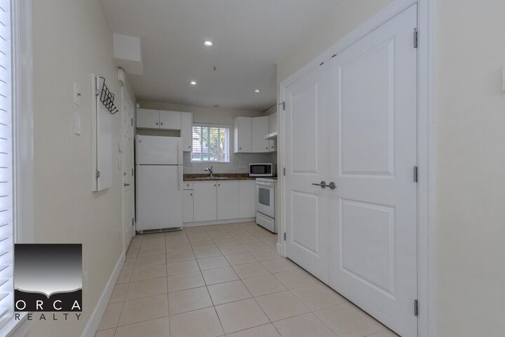 Property Photo:  2570 E 2nd Avenue  BC V5M 1C6 