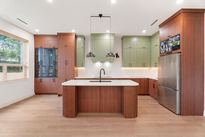 Photo de la propriété:  11365 86 Avenue 2  BC V4C 2X1 