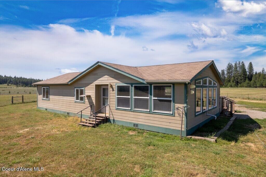 Property Photo: 51 Bowers Trl ID 83869