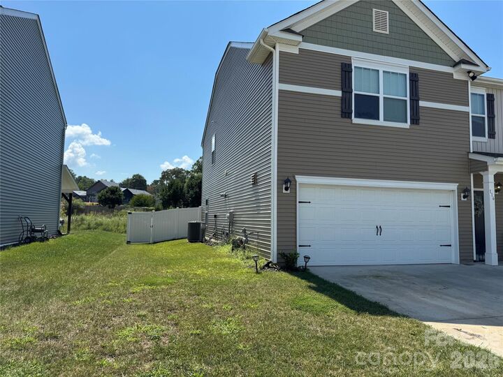 Property Photo: 116 Wheatfield Road NC 28732