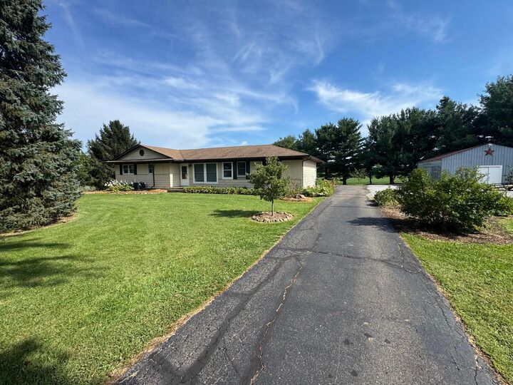 Property Photo: 8117 Johnstown Utica Road OH 43031